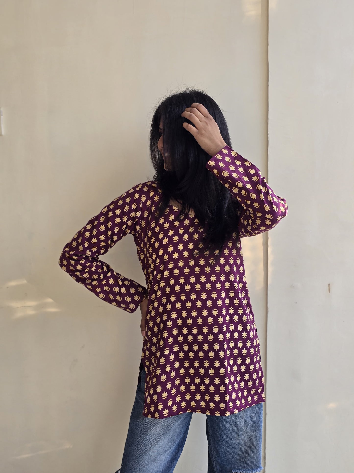 Piyu V-neck Kurti by Milap